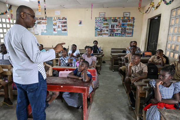 Salaire d’un instituteur en Côte d’Ivoire